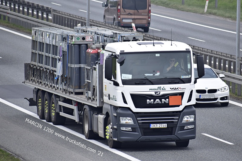 _DSC5261 WAK TRANS-crop-MAN TGX.JPG