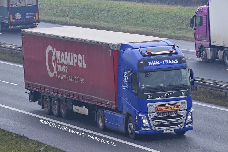 _DSC6581 WAK-TRANS-crop-VOLVO FH4.JPG