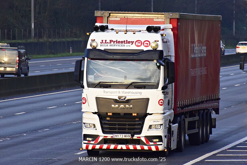 _DSC9331 J.L.PRIESTLEY-crop-MAN TGX II.JPG