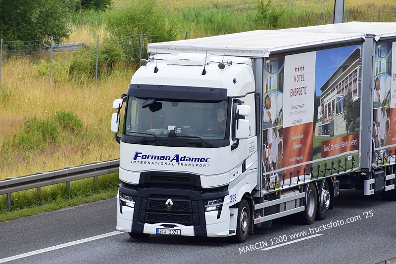 FORMAN ADAMEC (3)-crop-RANGE-T EVO.JPG