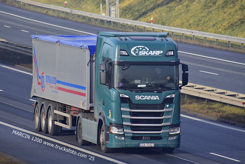 _DSC6709 SKARP-crop-SCANIA S500.JPG