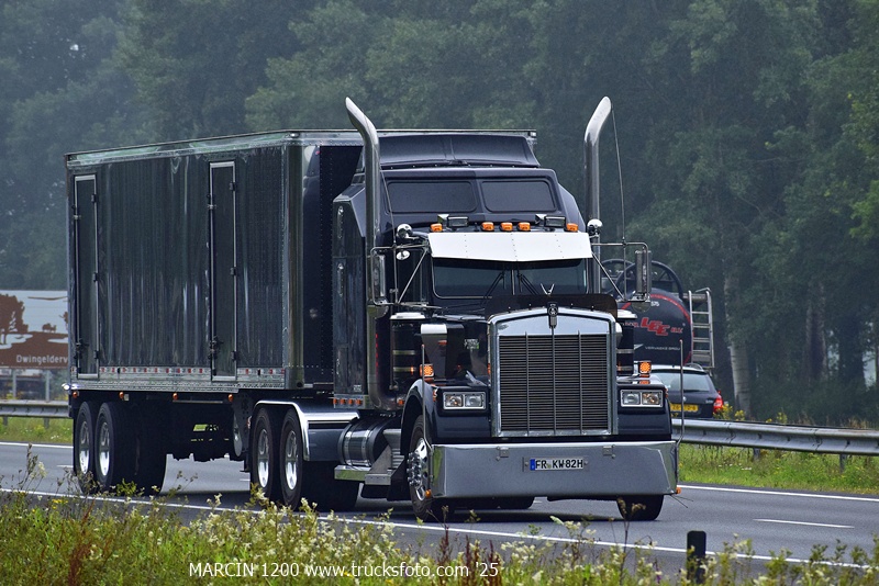 _DSC9727 Kenworth-crop----------.JPG
