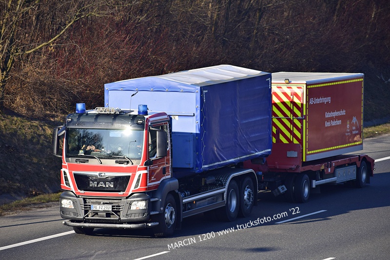 _DSC2604 STRAŻ POŻARNA ZAGRANICA-crop-Feuerwehr-MAN.JPG