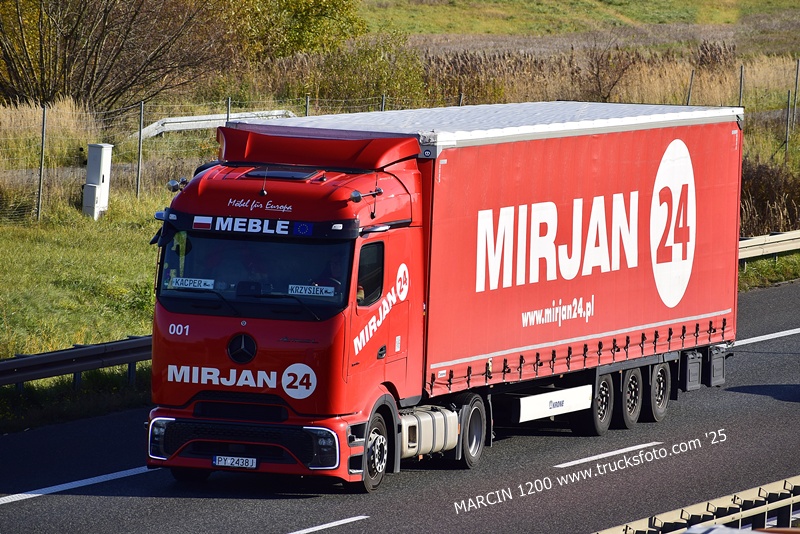 _DSC4007 MIRJAN-crop-Mercedes-Benz ActrosL Procabin.JPG