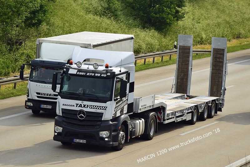 _DSC9971 BAGGER-TAXI-crop-ANTOS.JPG