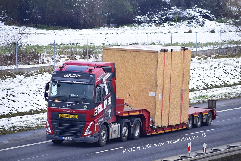 _DSC6359 BOLIVAR-crop-VOLVO FH5.JPG