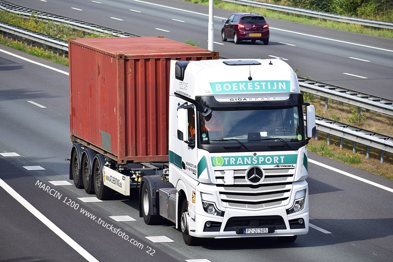 _DSC8426 BOEKESTIJN-crop-ActrosL MP5.JPG