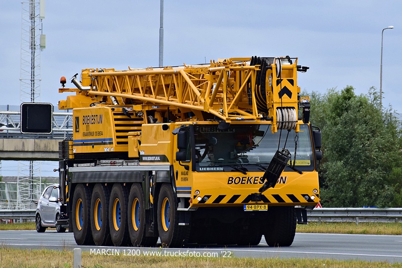 _DSC6737 BOEKESTIJN-crop-LEIBHERR LTM 1150-5.3.JPG