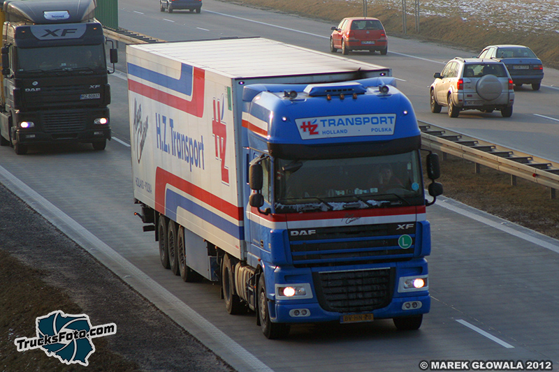 DAF XF105 - HZ.jpg