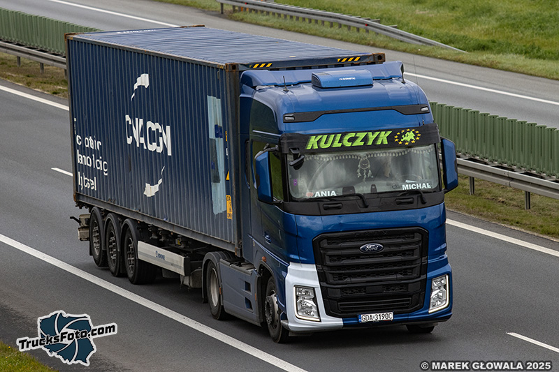 Ford F-Max - Kulczyk.jpg