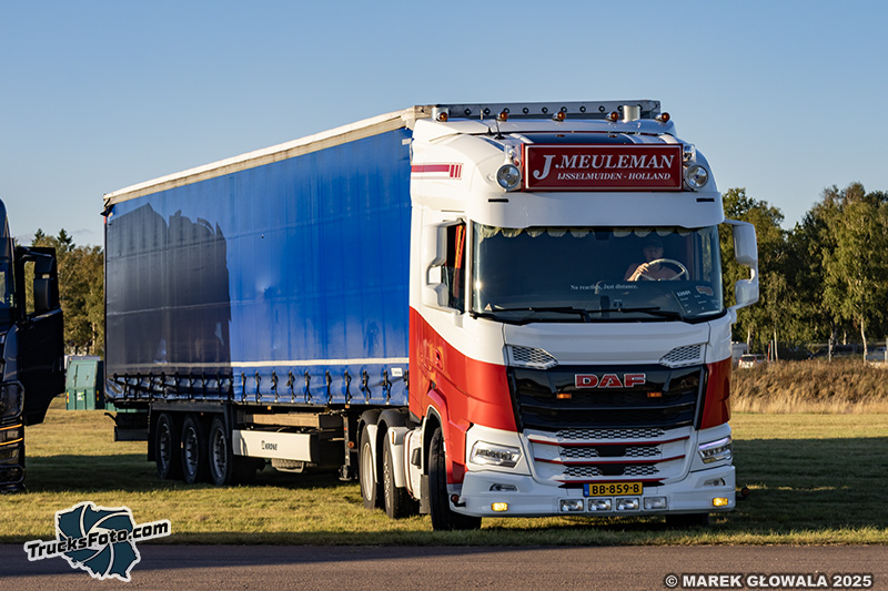 DAF XG - Meuleman.jpg