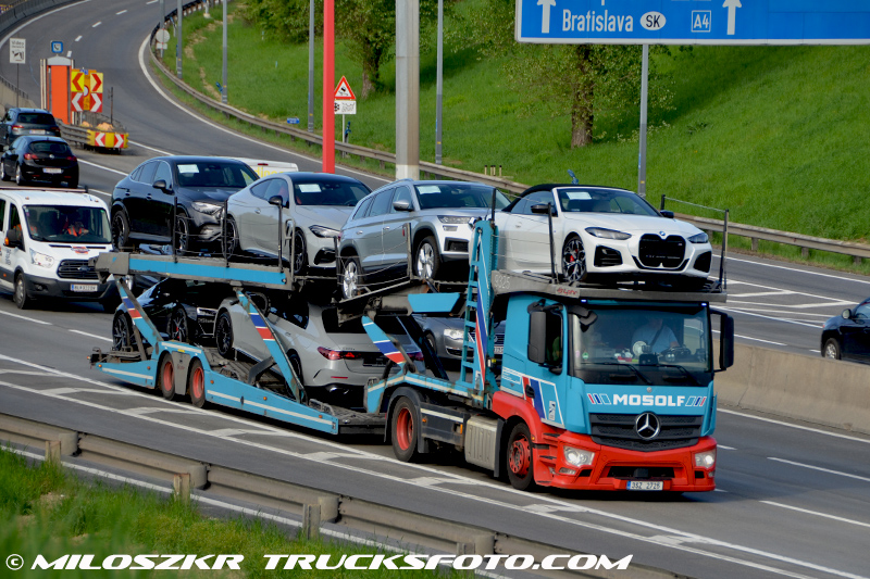 Mercedes Benz Actros MP4_Mosolf_4746.JPG