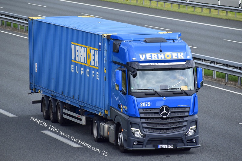 _DSC9332 VERHOEK-crop-ActrosL MP5.JPG