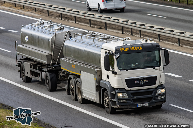 Man Tgs - skup mleka.jpg