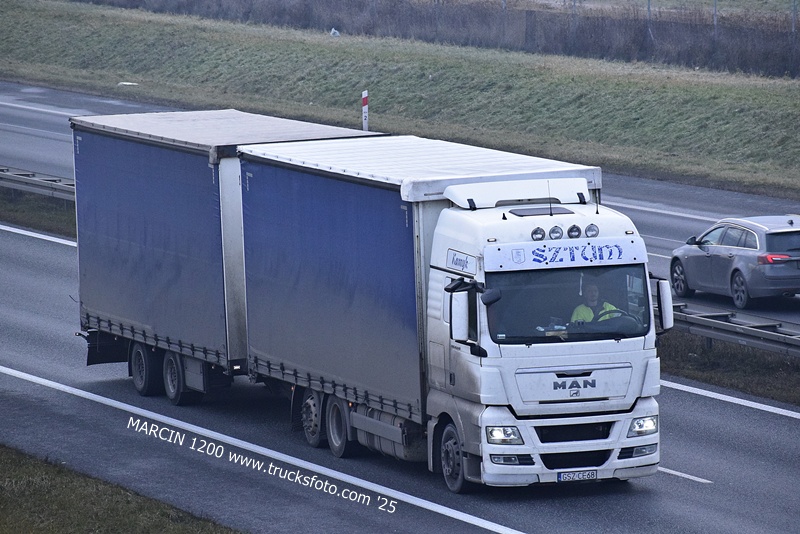 _DSC7444 MAN TGX-crop-----.JPG