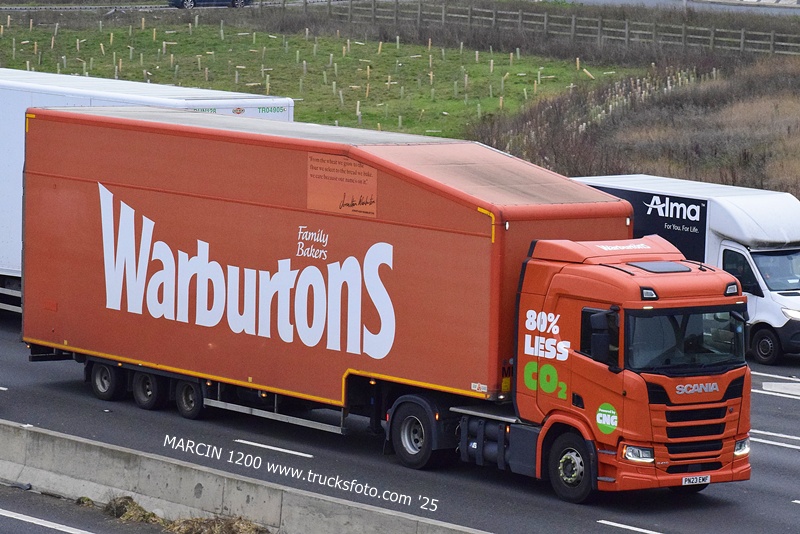 _DSC0148 WARBURTONS-crop-SCANIA R410 NG CNG.JPG