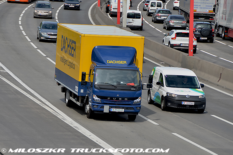 Mitshubishi Fuso_Dascher_5296.JPG