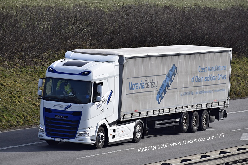 _DSC2188 MORAVIA RETEZY-crop-DAF XG.JPG