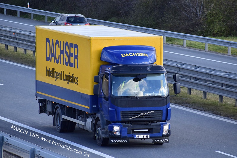 _DSC0472 DACHSER-crop-VOLVO FL.JPG