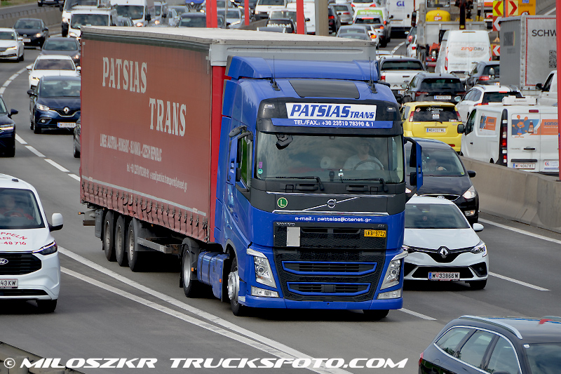 Volvo FH3_Patsias Trans_5476.JPG