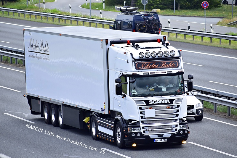 _DSC8914 NIKOLAI RAHTZ-crop-SCANIA R580 V8.JPG