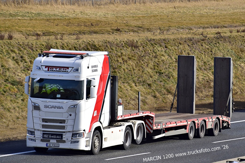 _DSC1562 TOTEN-crop-SCANIA S770 V8.JPG