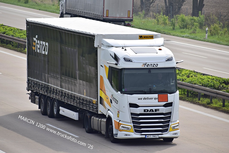 _DSC4396 FENZO-crop-DAF XG-WIELTON.JPG