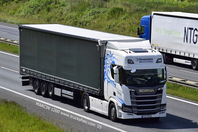 GLOBLOGIS (2)-crop-SCANIA R450 NG.JPG