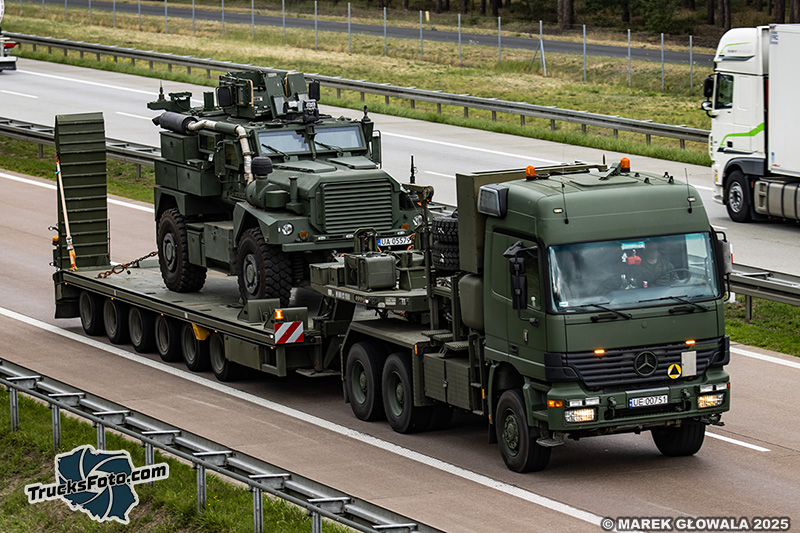 Mercedes-Benz Actros MP1.jpg