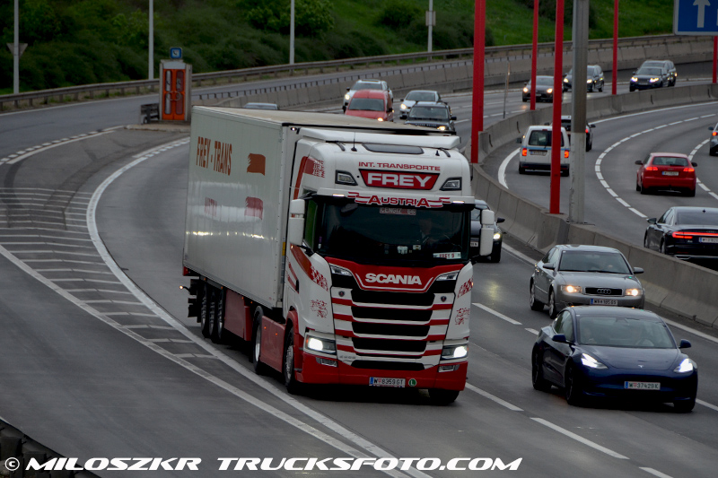 Scania_Frey_4405.JPG