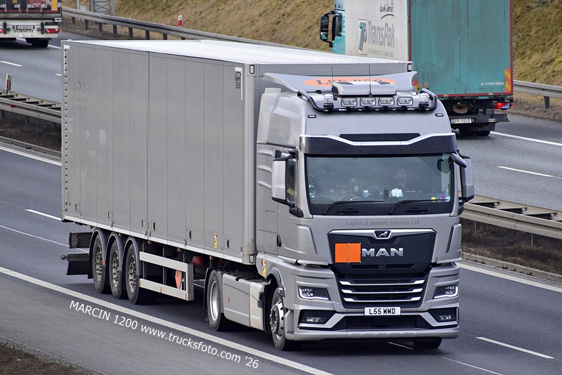 _DSC1710 LSS-crop-MAN TGX II-EKERI.JPG