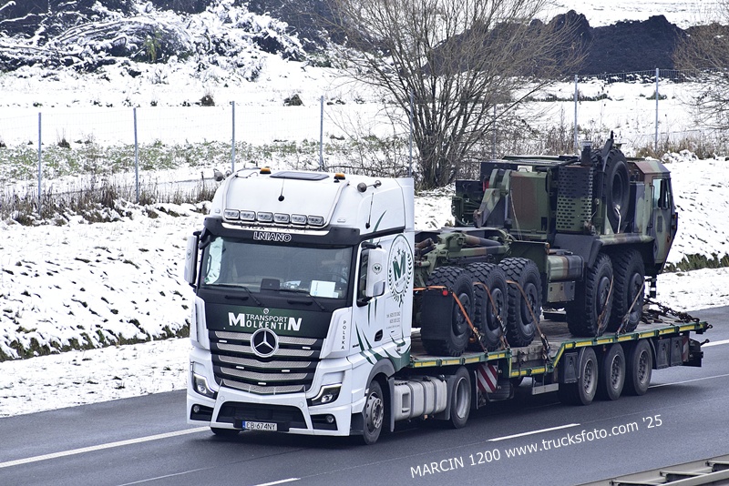 _DSC5949 MOLKENTIN-crop-ACTROS MP5.JPG
