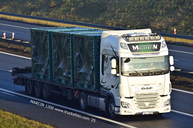 _DSC8396 MOLKENTIN-crop-DAF XF 106 II.JPG