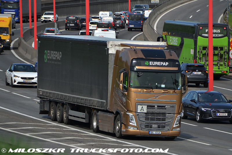Volvo FH3_Eurepap_4510.JPG