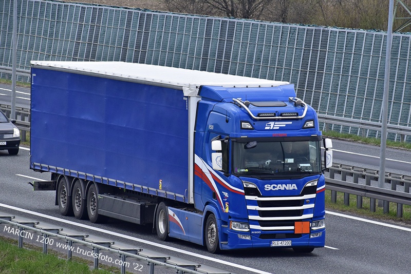 _DSC4787 DOTRANS-crop-SCANIA R NG.JPG