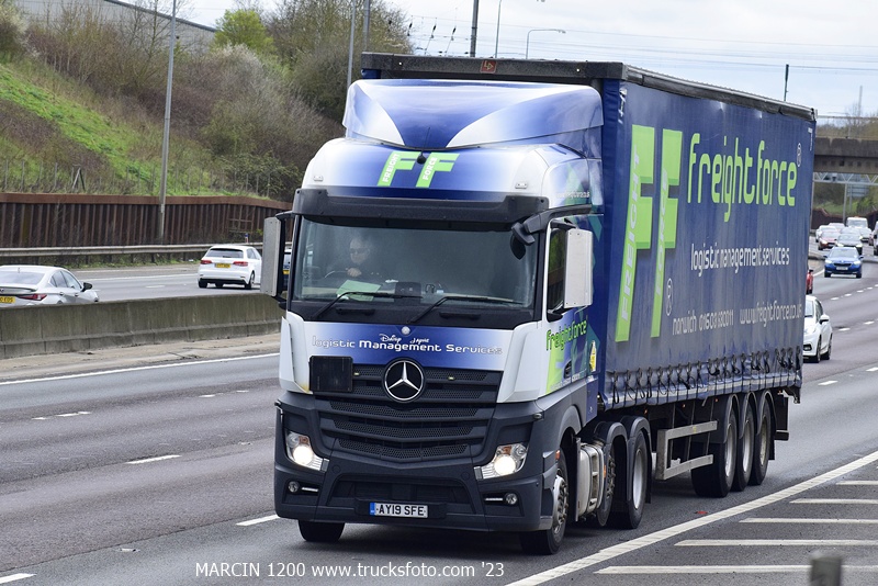 _DSC0539 FF FREIGHT FORCE-crop-ACTROS MP4.JPG