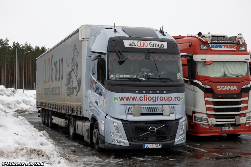 IMG_7635 Volvo FH Aero Clio Group.jpg