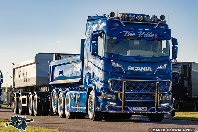 Scania R590 - Molanders The Killer.jpg