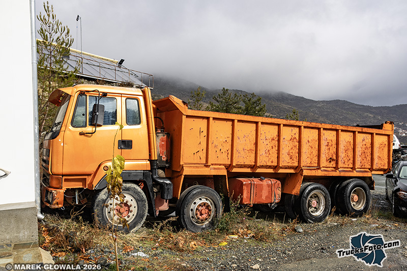 Leyland Roadtrain T45.jpg