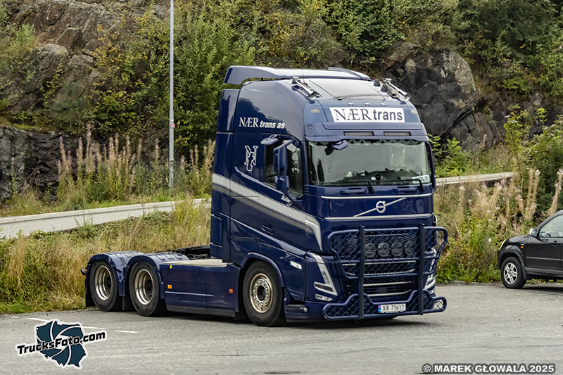 Volvo FH5 - Naer Trans.jpg