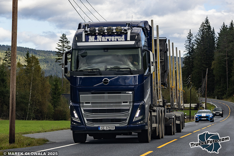 Volvo FH16 - M. Narverud.jpg
