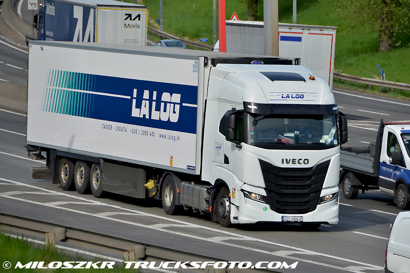 Iveco S-Way_La Log_4644.JPG
