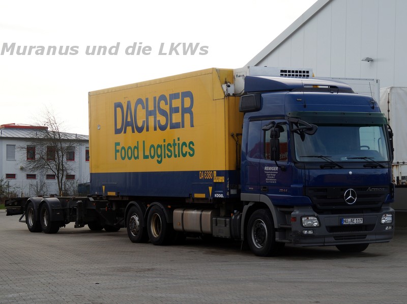 auf dem Firmengelände