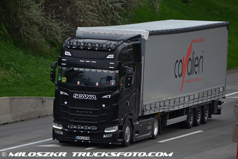 Scania_Cavalieri_4362.JPG