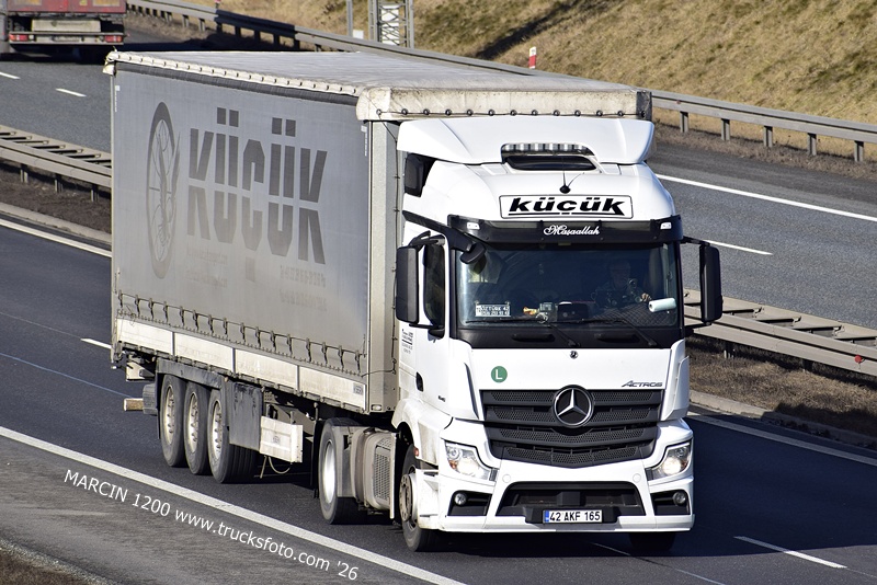 _DSC1438 KUCUK-crop-ActrosL MP5.JPG