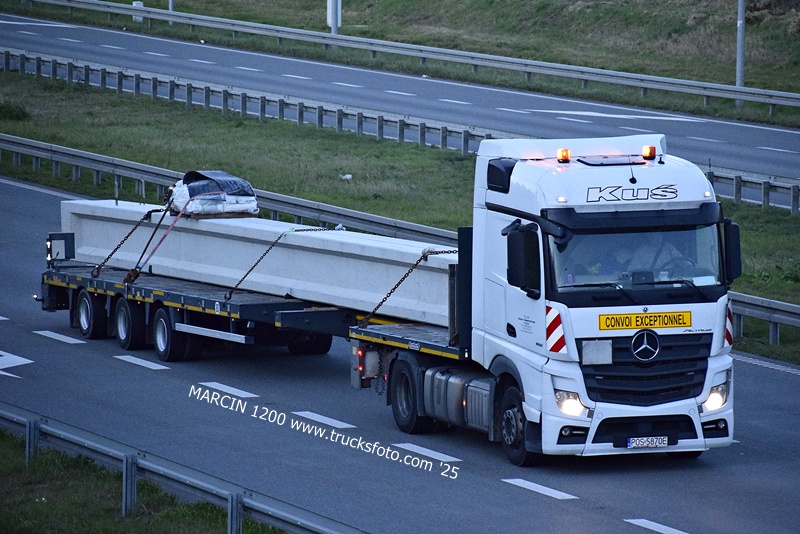 _DSC3471 KUŚ-crop-ACTROS MP4.JPG