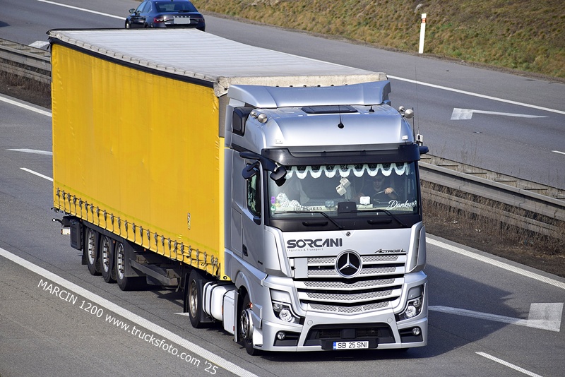 _DSC2124 SORCANI-crop-ActrosL MP5.JPG