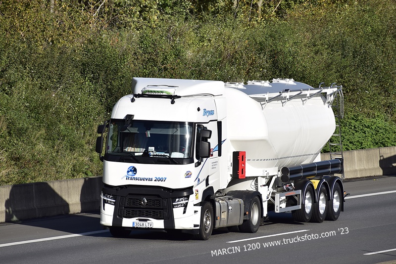 _DSC8116 TRANSCUEVAS 2007-crop-RANGE-T EVO.JPG