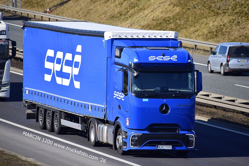 _DSC2781-crop-SESE-ActrosL ProCabin.JPG