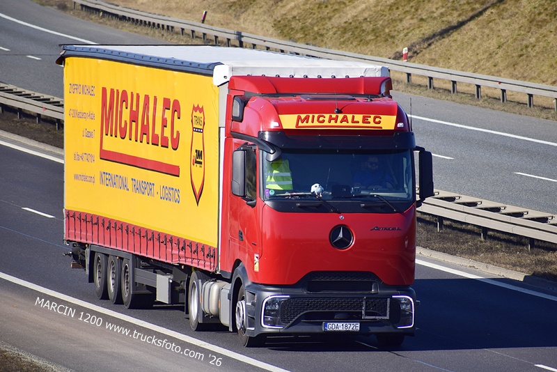 _DSC2784-crop-MICHALEC-ActrosL ProCabin.JPG